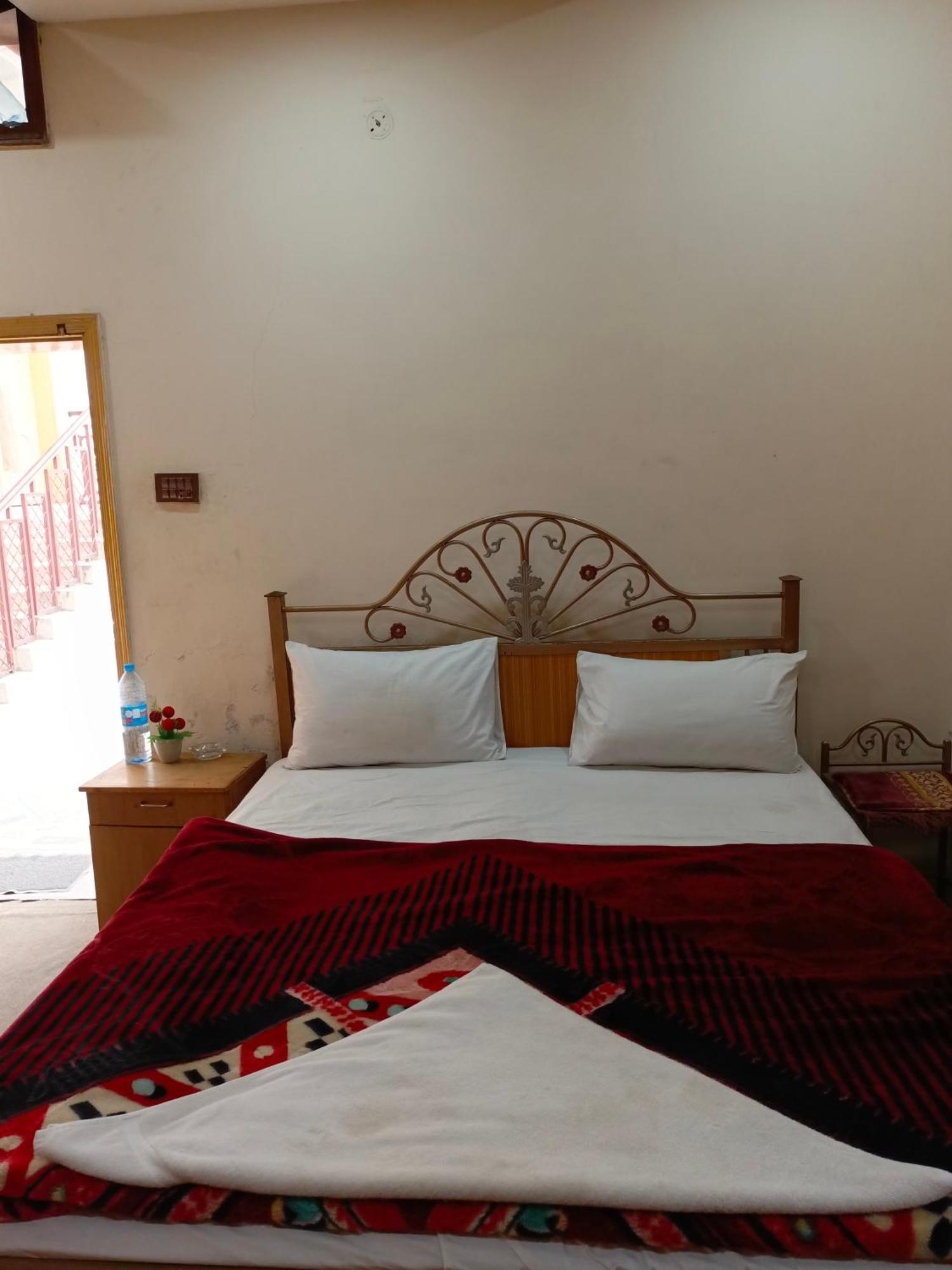 See Motel Muzaffarabad Kültér fotó