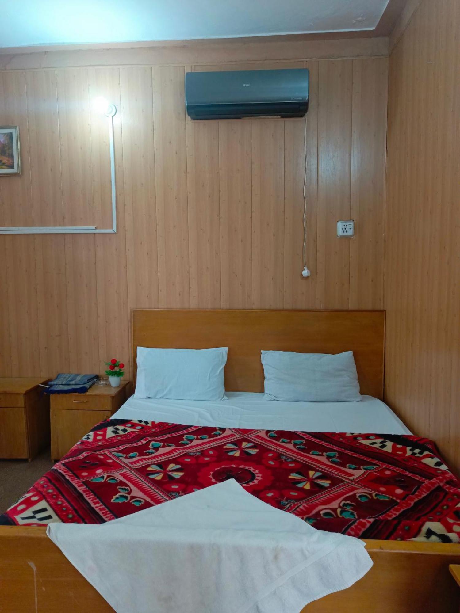 See Motel Muzaffarabad Kültér fotó